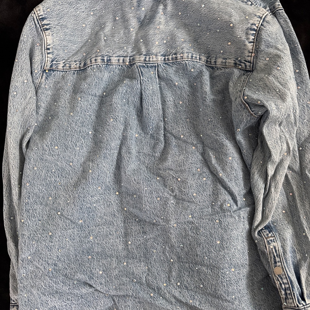 Button down rhinestone top - Picture 2 of 4